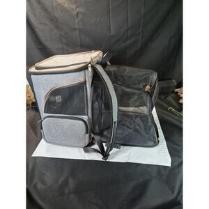 Leke Pet/Cat Backpack Carrier Multi-Expandable Comfort Design Plenty Room..